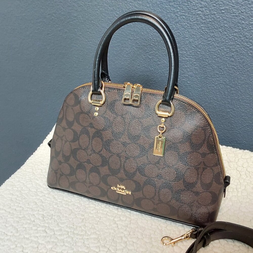 Coach Bag - Picture 4 of 5